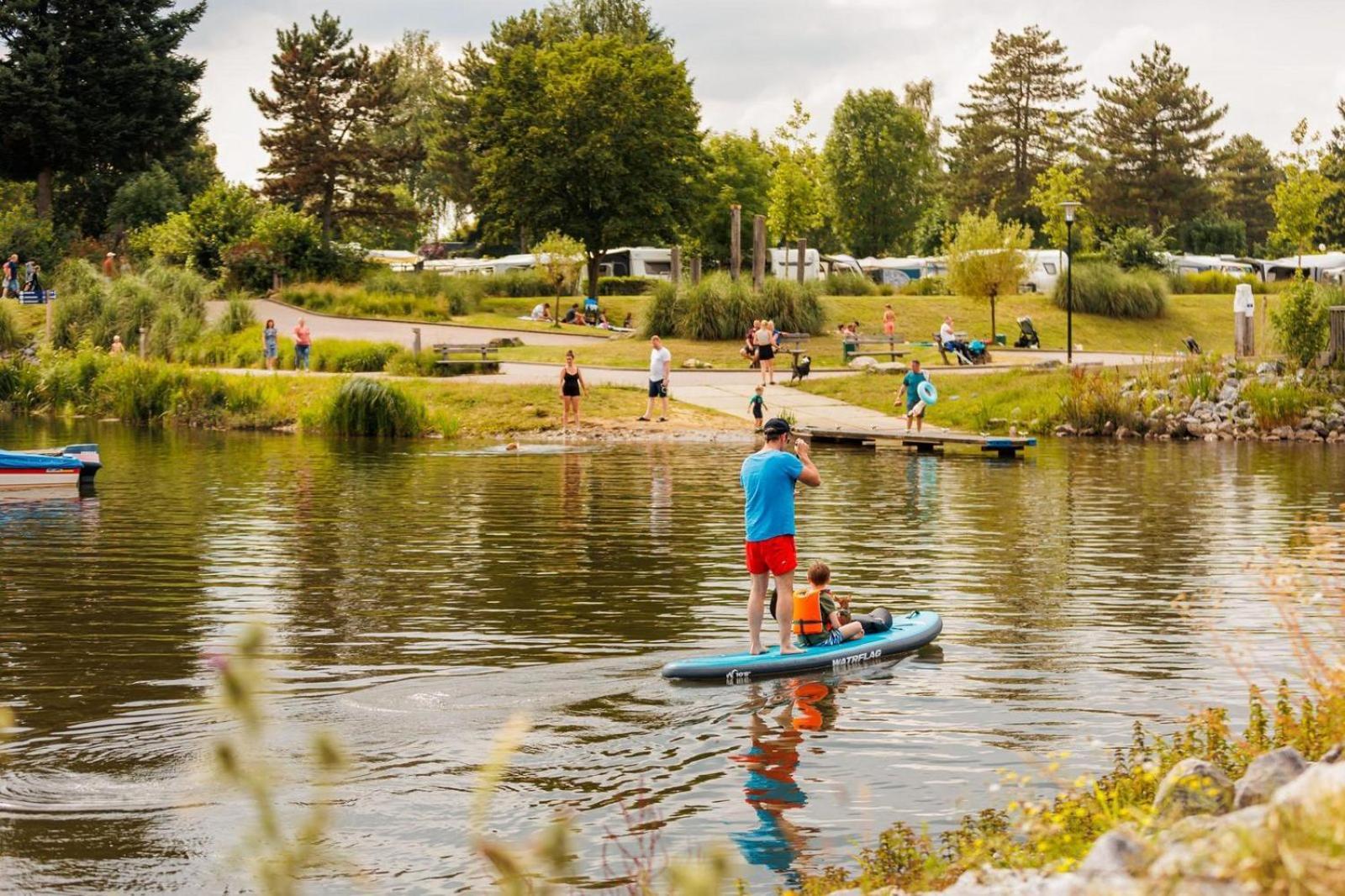 Vakantie & Resort Leukermeer Well  Екстер'єр фото