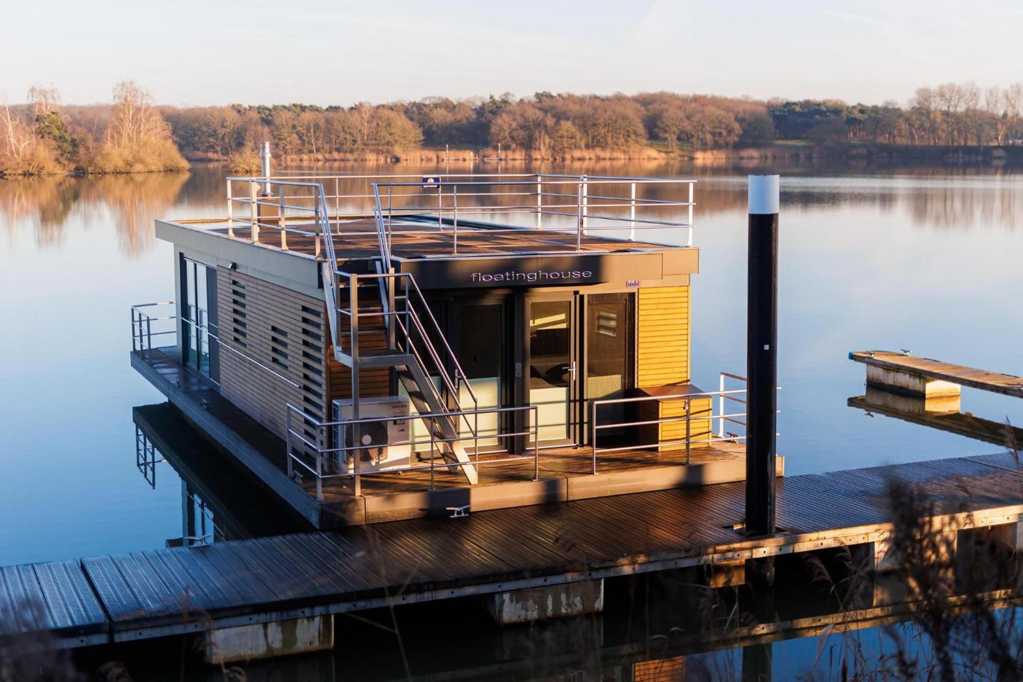 Vakantie & Resort Leukermeer Well  Екстер'єр фото